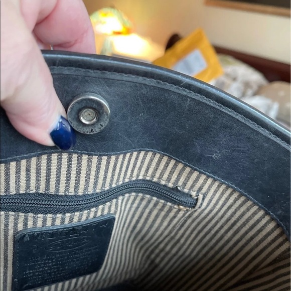 Brighton Black & Brown Leather shoulder bag - Picture 6 of 8